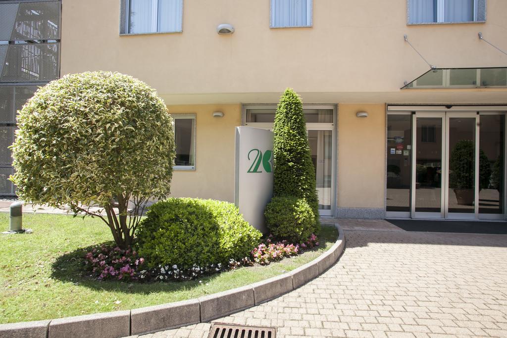 Hotel 2C Λενιάνο Εξωτερικό φωτογραφία