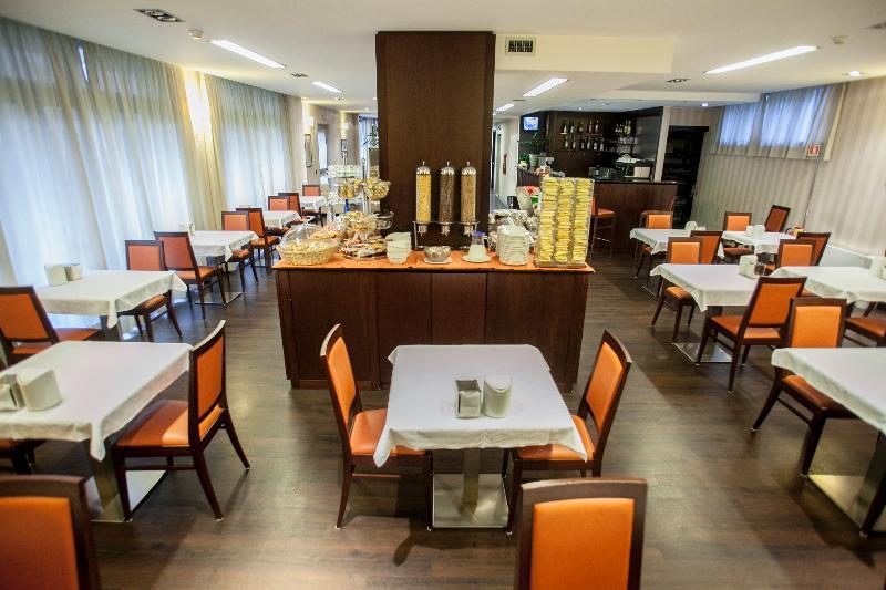 Hotel 2C Λενιάνο Εξωτερικό φωτογραφία